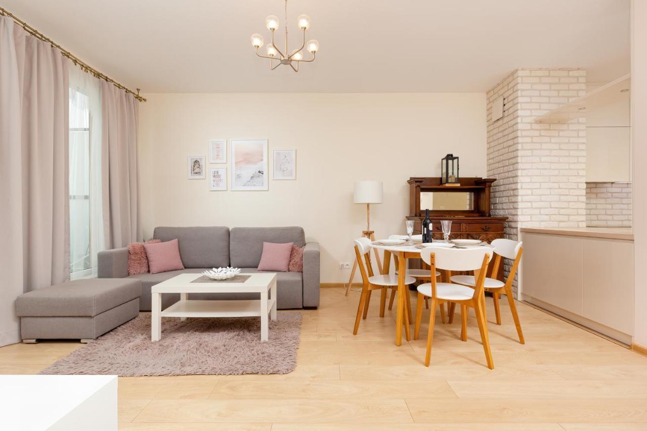 Espace Wilanow Apartments By Noclegi Renters Varsavia Esterno foto