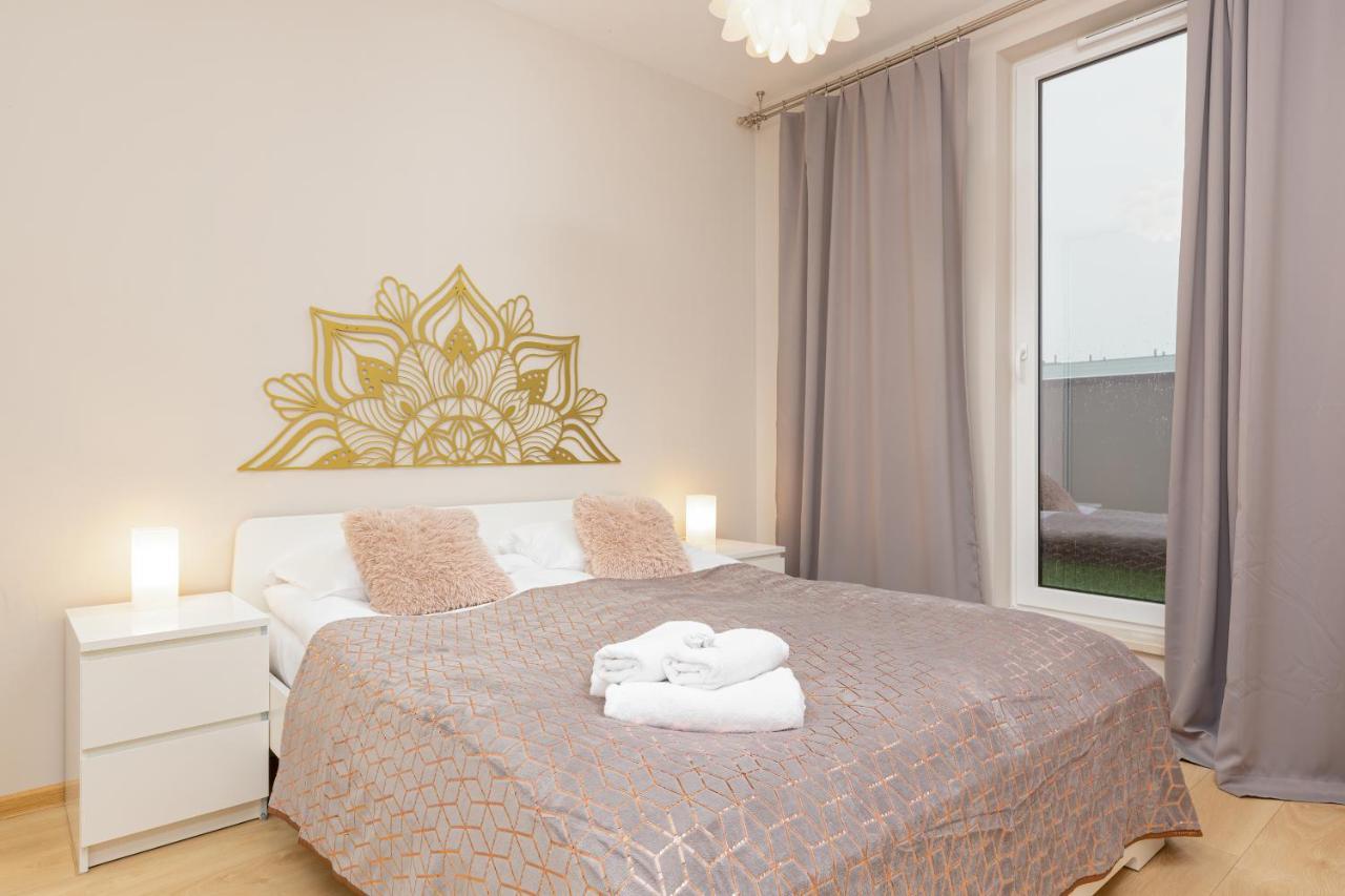 Espace Wilanow Apartments By Noclegi Renters Varsavia Esterno foto
