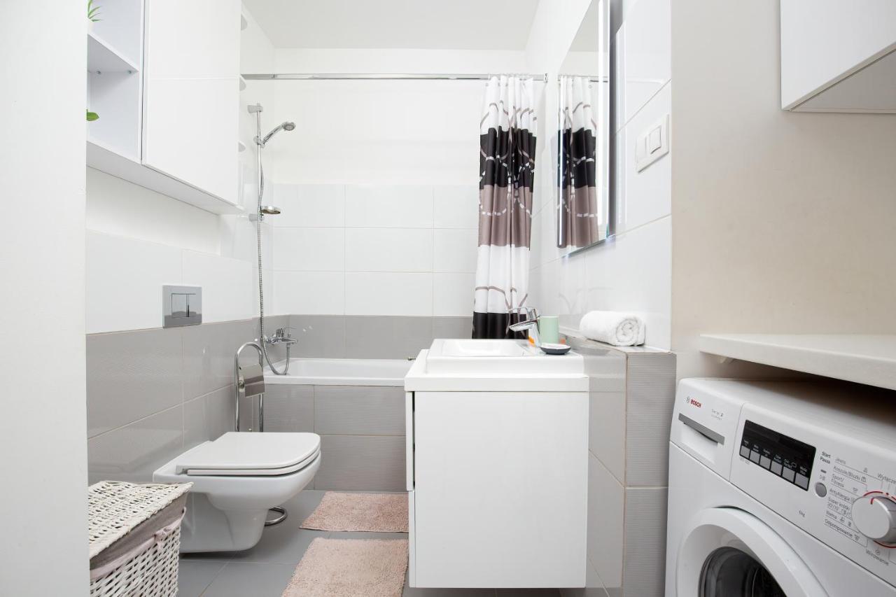 Espace Wilanow Apartments By Noclegi Renters Varsavia Esterno foto